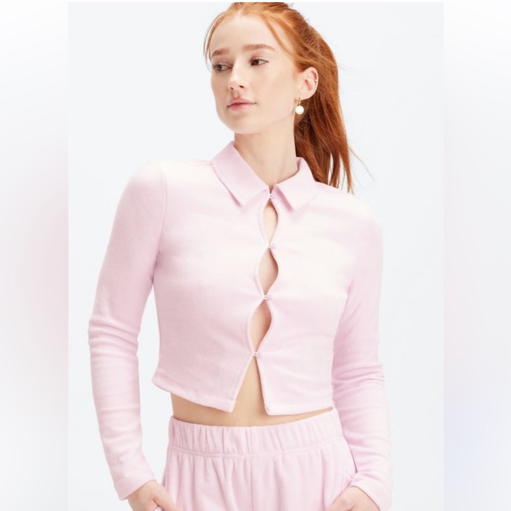 A29 NWT Fabletics‎ Lavender Lustre Terry Long-Sleeve Cut Out Top